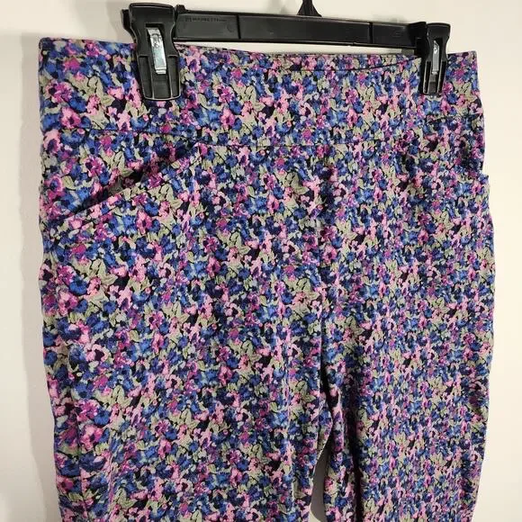 Chico's Perfect Stretch Womens Ankle Pants 10 Floral Pull On Pockets Pink Blue - Picture 5 of 10